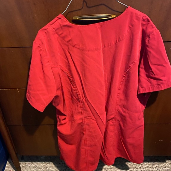 Scrub top - Picture 3 of 3